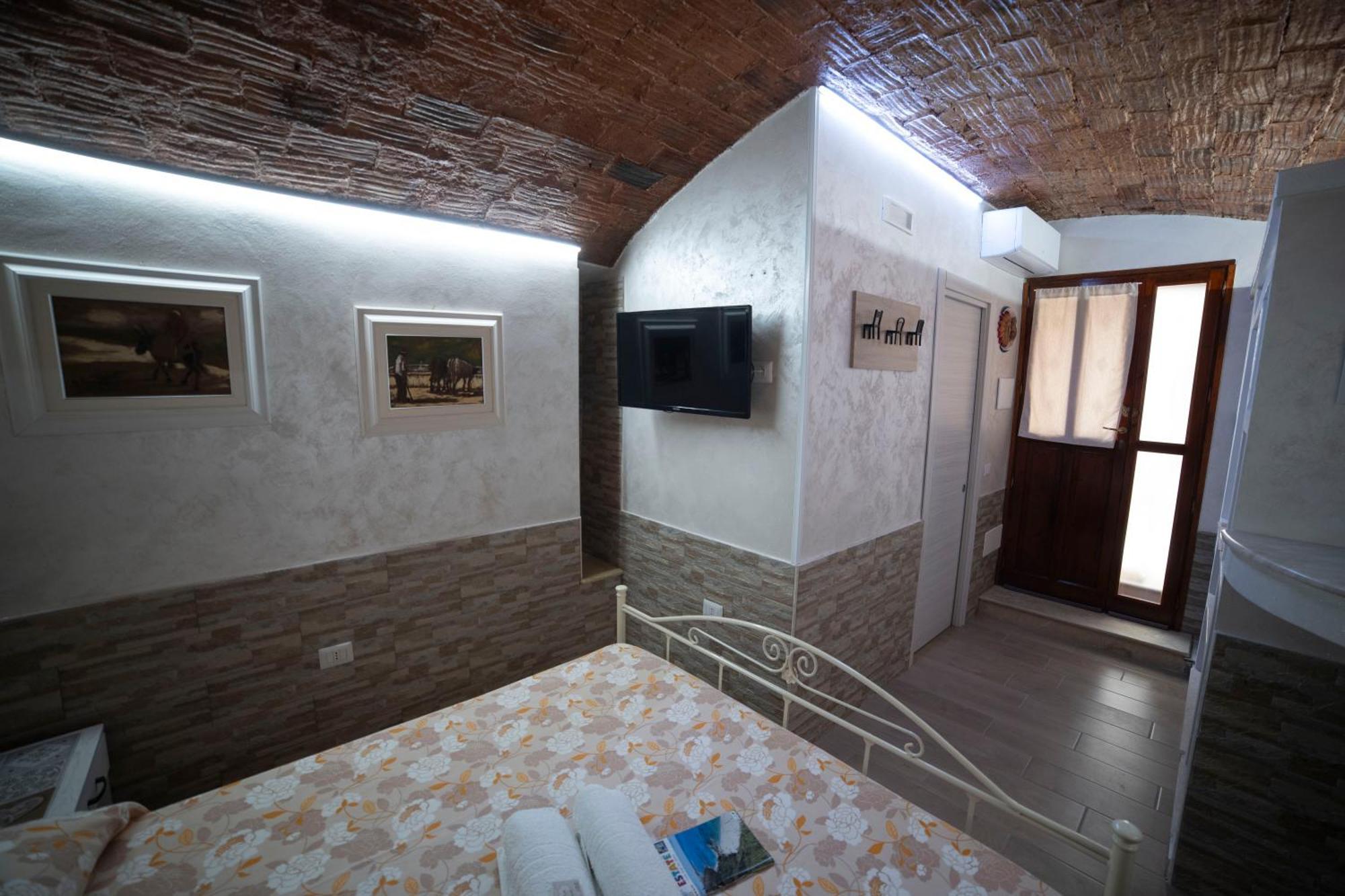 La Perla Del Tirreno Bed & Breakfast Tropea Exterior photo