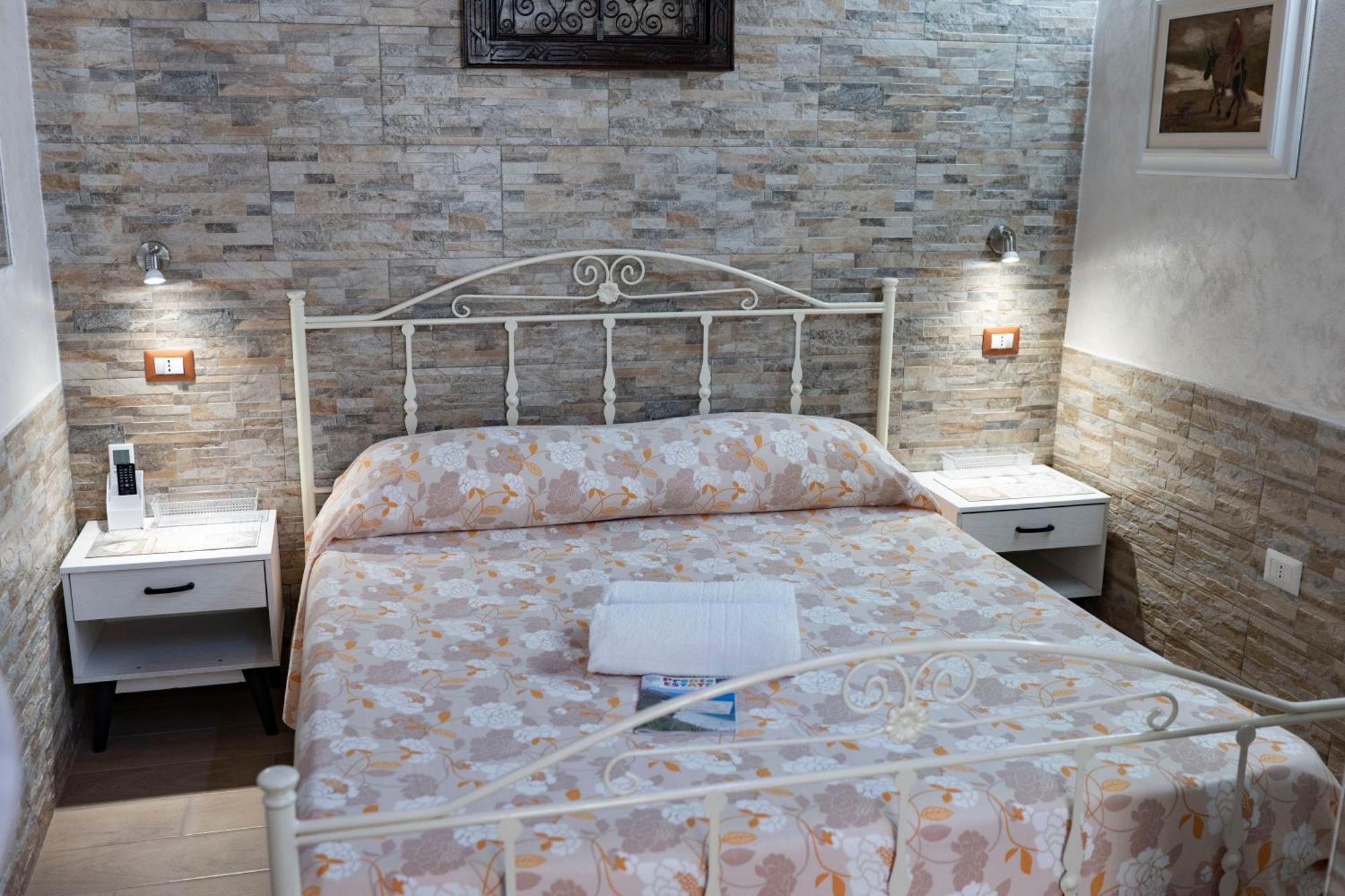 La Perla Del Tirreno Bed & Breakfast Tropea Exterior photo