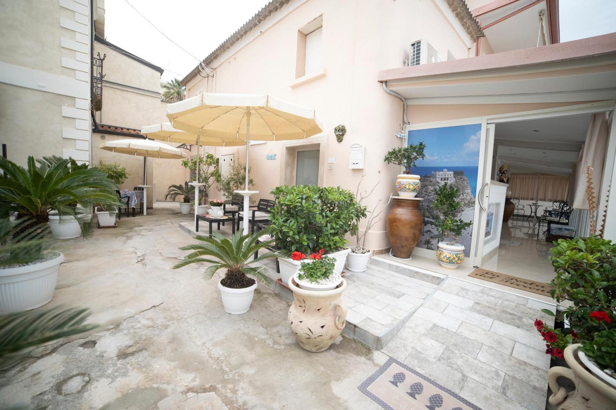 La Perla Del Tirreno Bed & Breakfast Tropea Exterior photo