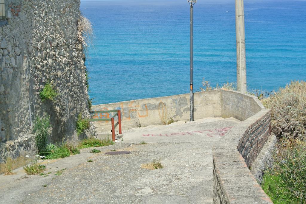 La Perla Del Tirreno Bed & Breakfast Tropea Exterior photo