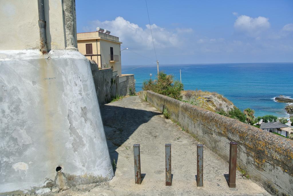 La Perla Del Tirreno Bed & Breakfast Tropea Exterior photo