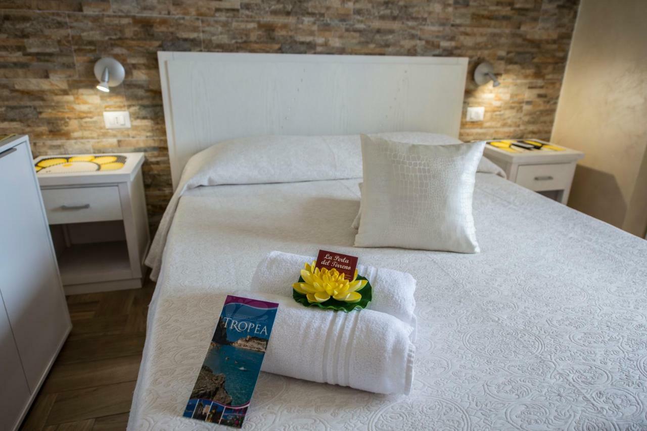 La Perla Del Tirreno Bed & Breakfast Tropea Exterior photo